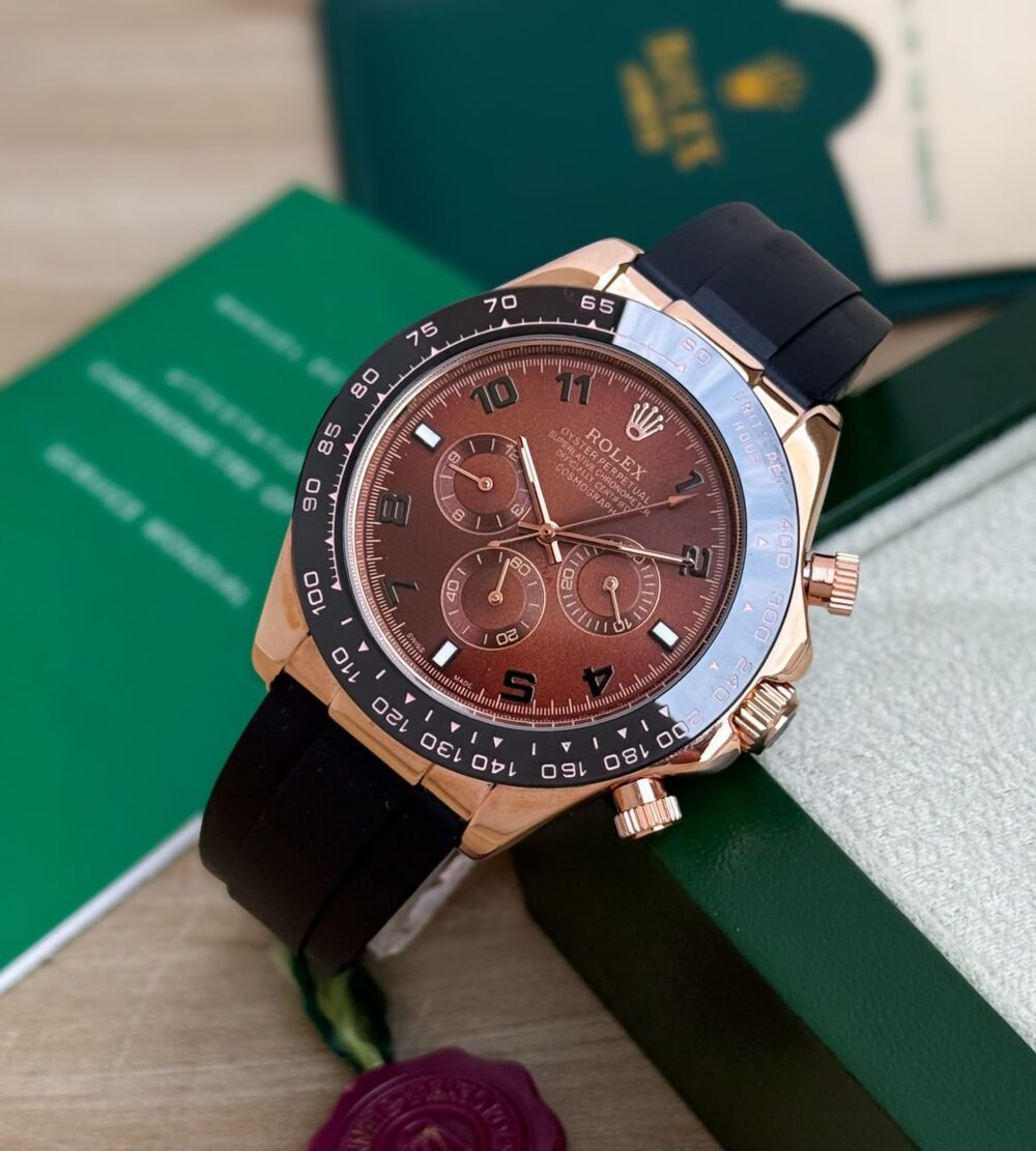 *Classic style meets superp functional ;the iconic fluting found on many Rolex classic watches. Have a look on this timepiece.*❣ - Image 5