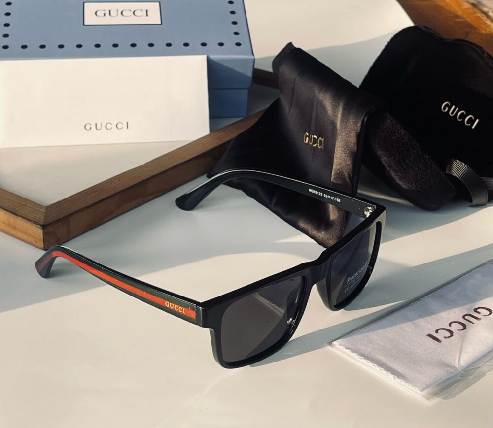 *GUCCI-SUNGLASSESS*

*UNISEX MODEL*
*LENS QUALITY POLARIZED* - Image 7