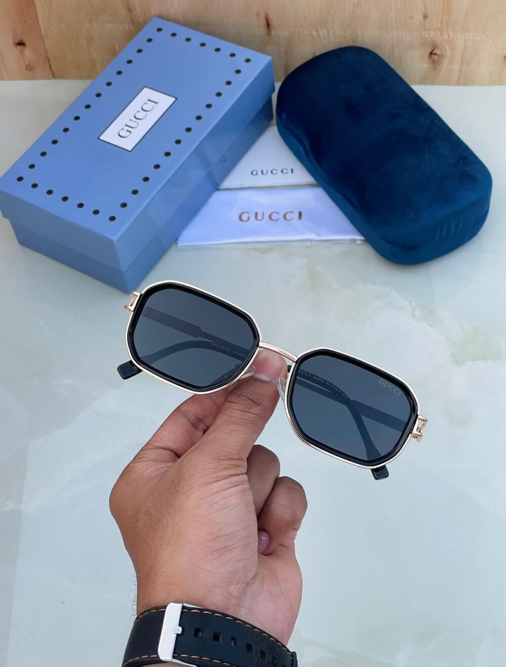 *BRAND-GUCCI*

*UNISEX MODEL*