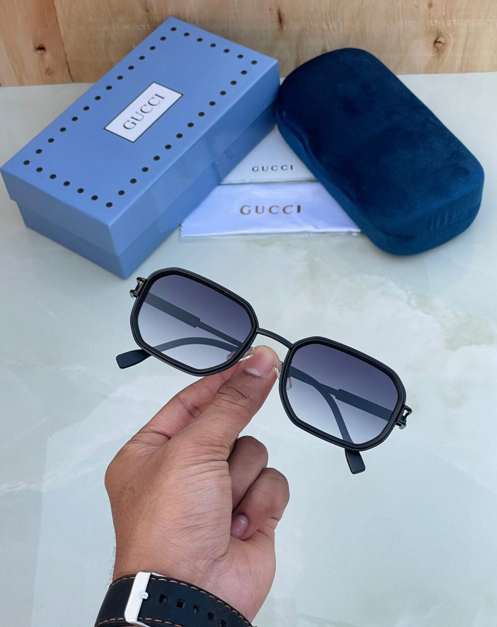 *BRAND-GUCCI*

*UNISEX MODEL* - Image 5