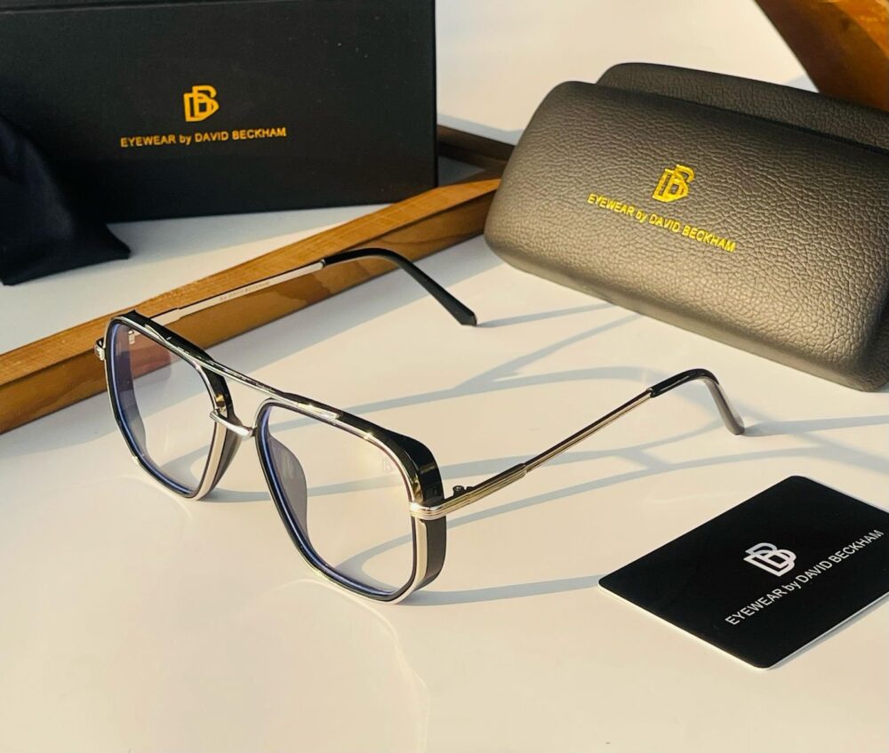 *DAIVD BECKHAM TRANSPARENT LENS*

*USE POWER LESN. UNISEX MODEL*

*PREMIUM QUALITY FRAME*