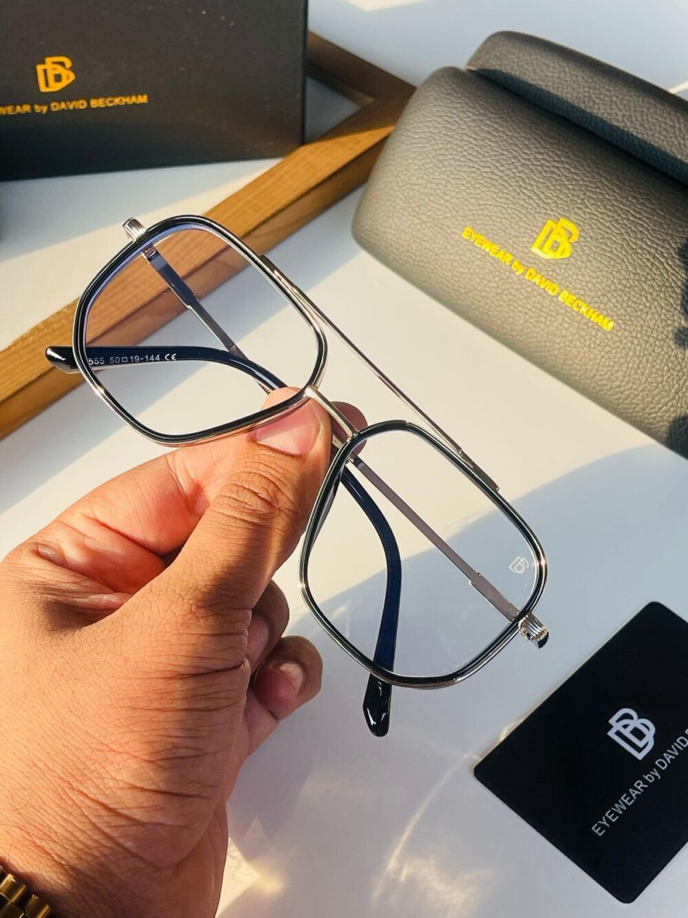 *DAIVD BECKHAM TRANSPARENT LENS*

*USE POWER LESN. UNISEX MODEL*

*PREMIUM QUALITY FRAME* - Image 4
